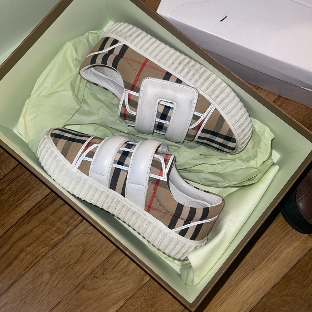 Authentic Burberry sneakers